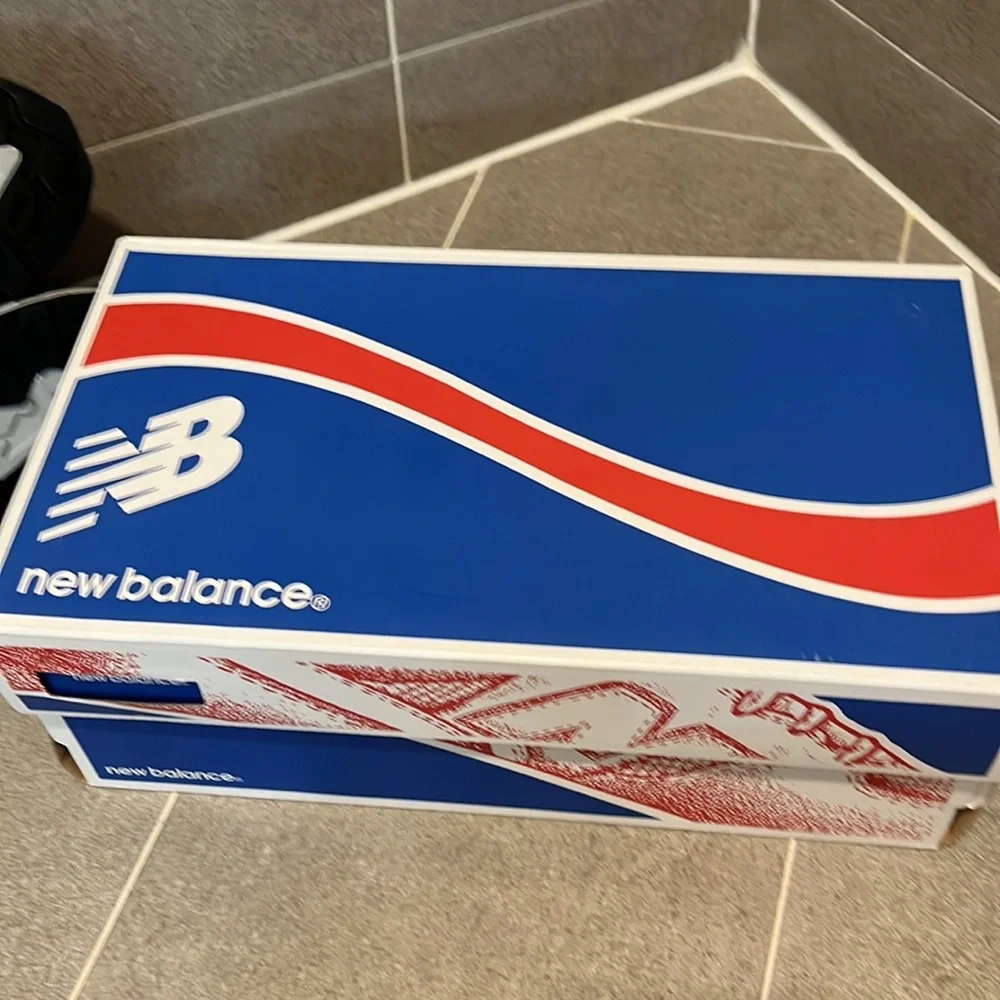 New Balance Elite Pack WRT580CI Shoes Sneakers new 580 green Womens Size 7